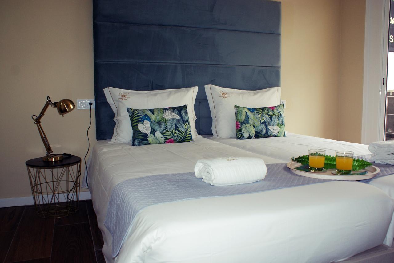 Acomodação com café da manhã  Garden Prince Suites *